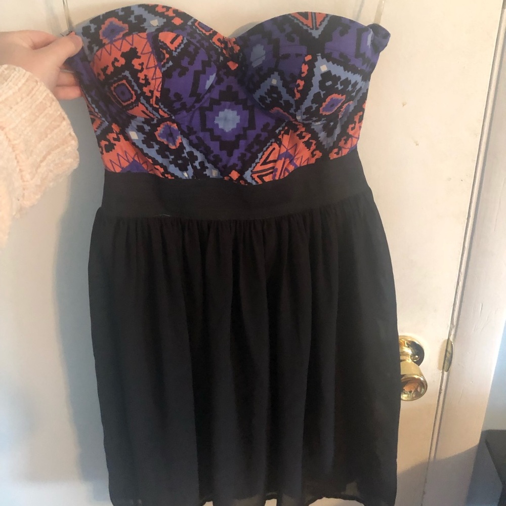 Strapless Cocktail Dress! Cute fun pattern size S